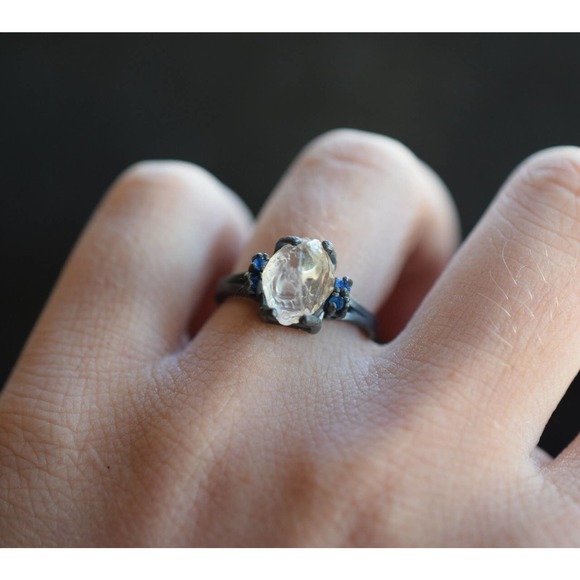 alternative raw diamond engagement ring raw crystal size 4 5 6 7 8 8 9 1… - Picture 3 of 5